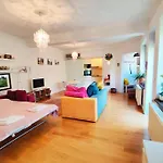 Old Town Bohemian With Garden View Balcony *