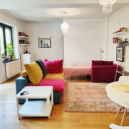 Old Town Bohemian With Garden View Balcony * Βουκουρέστι