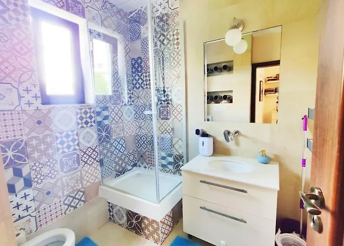 Old Town Bohemian With Garden View Balcony Bukarest